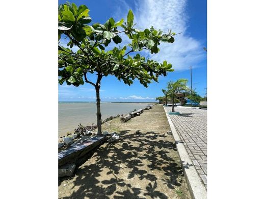 ‏קרקע ב  Bahía de Caráquez, Cantón Sucre