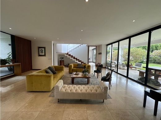 Luxury home in Puembo, Provincia de Pichincha