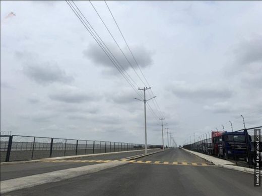 Land in Guayaquil, Cantón Guayaquil