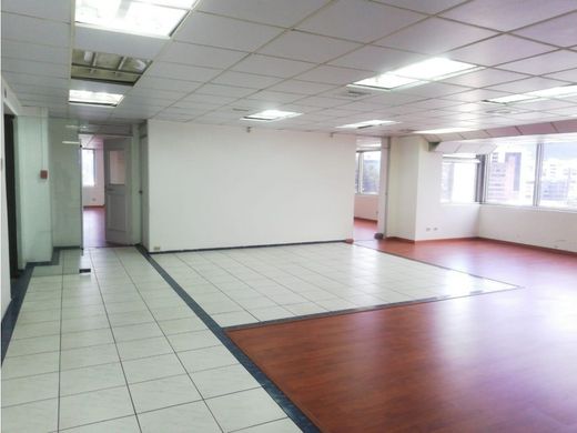 Офис, Кито, Cantón Quito