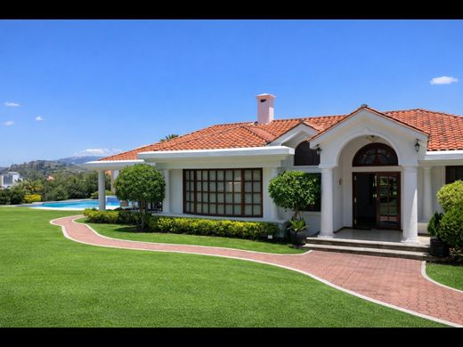 Luxury home in Cumbayá, Cantón Quito