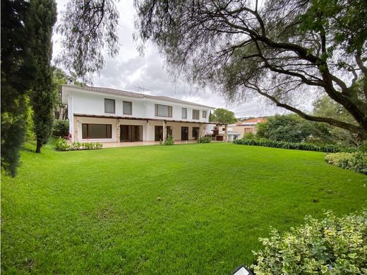 Luxus-Haus in Quito, Cantón Quito