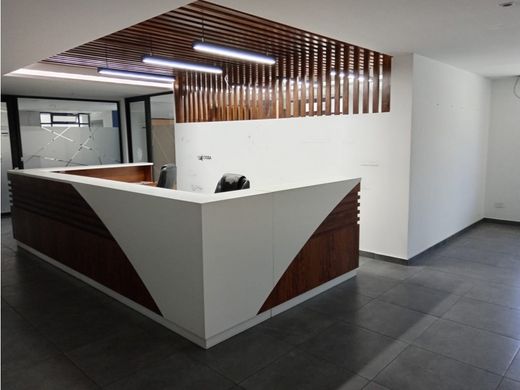 Office in Quito, Cantón Quito