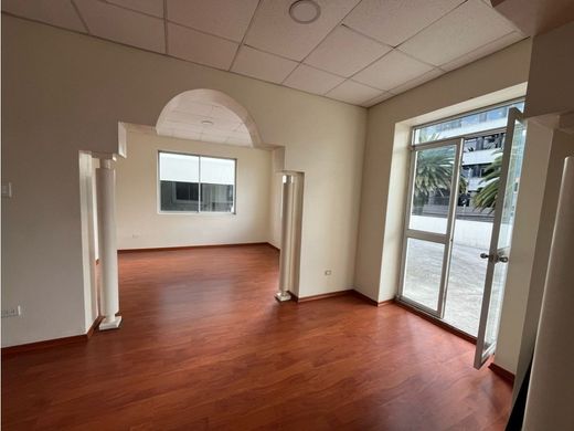 Residential complexes in Quito, Cantón Quito