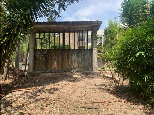 Land in Quito, Cantón Quito