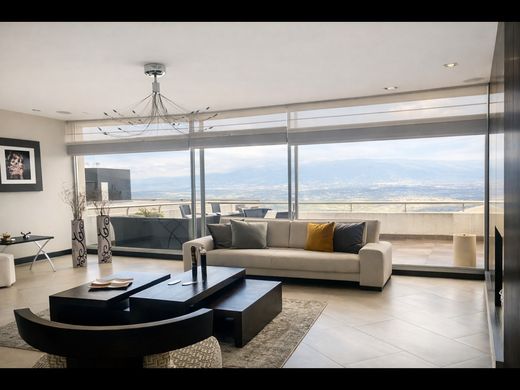 Penthouse in Hacienda Miravalle, Cantón Quito