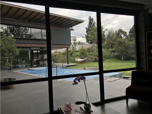 Luxury home in Cumbayá, Cantón Quito