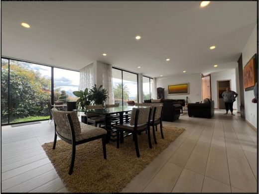 Luksusowy dom w Quito, Cantón Quito