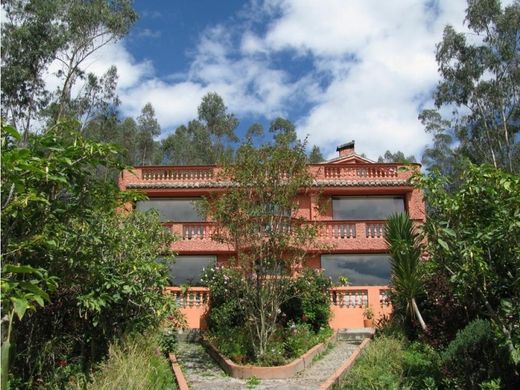 Hotel - Otavalo, Cantón Otavalo