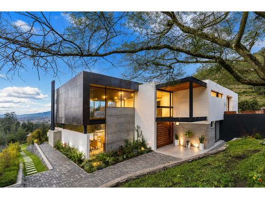 Luxury home in Tumbaco, Cantón Quito
