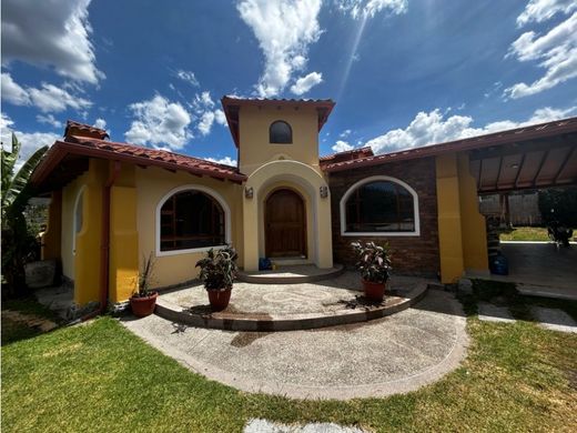 Country House in Quito, Cantón Quito