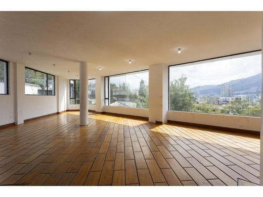 Πολυτελή κατοικία σε Κίτο, Cantón Quito