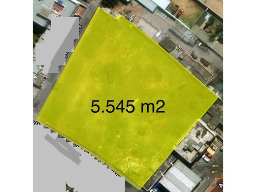 Grundstück in Cumbayá, Cantón Quito