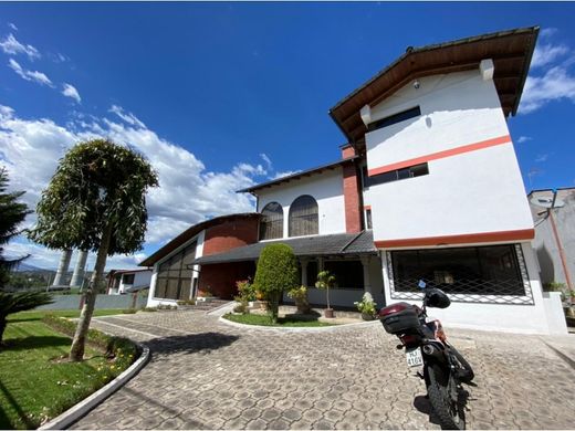 豪宅  基多, Cantón Quito