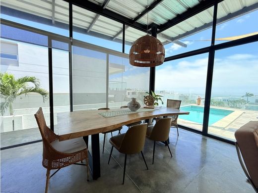 Luxe woning in Manta, Cantón Manta
