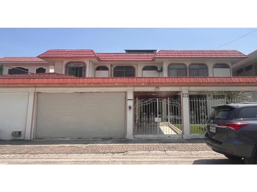 Casa di lusso a Guayaquil, Cantón Guayaquil