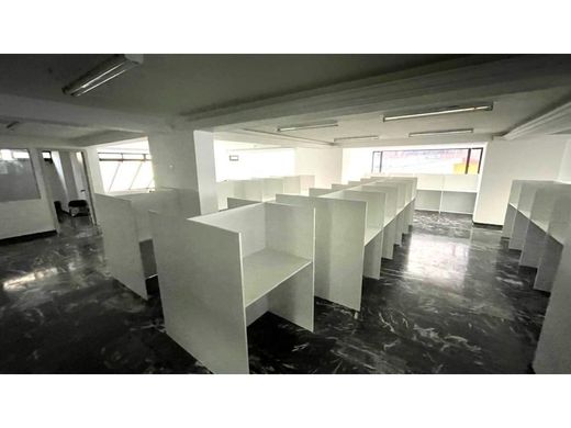 ‏משרד ב  קיטו, Cantón Quito