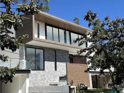 Casa de luxo - Cumbayá, Cantón Quito