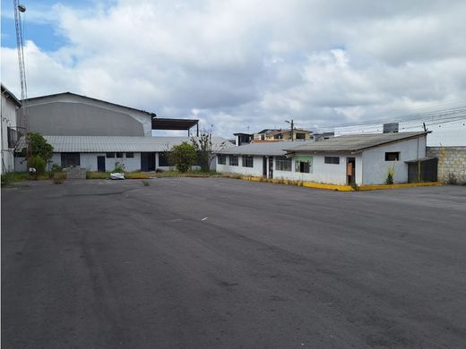 Office in Quito, Cantón Quito