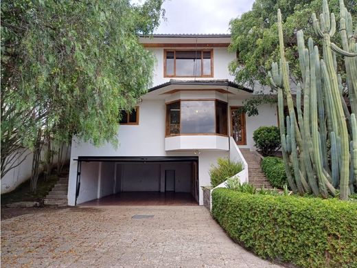 Luxe woning in Cumbayá, Cantón Quito