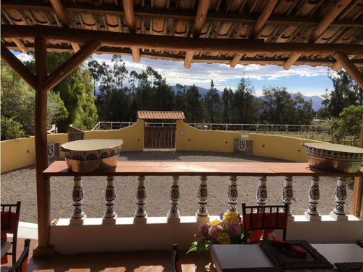 Ferme à Checa, Cantón Quito