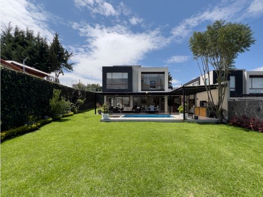 Luxe woning in Tumbaco, Cantón Quito