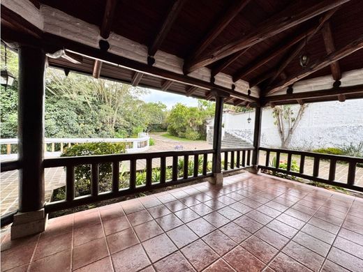 Landsitz in Quito, Cantón Quito