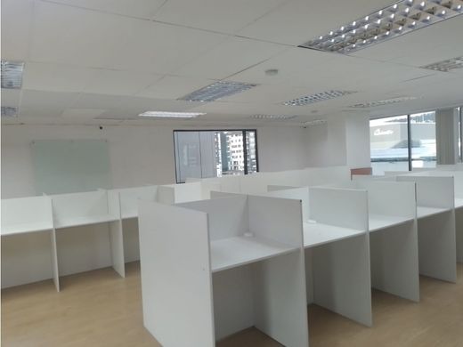 ‏משרד ב  קיטו, Cantón Quito