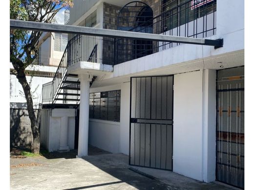 Квартира, Кито, Cantón Quito