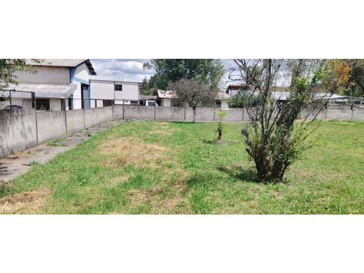 Land in Quito, Cantón Quito