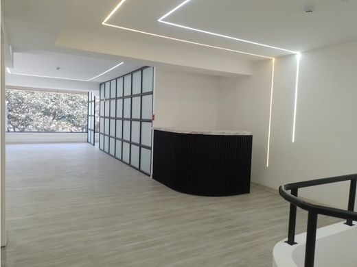 ‏משרד ב  קיטו, Cantón Quito