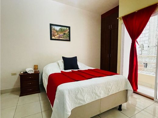 Hotel en Manta, Cantón Manta