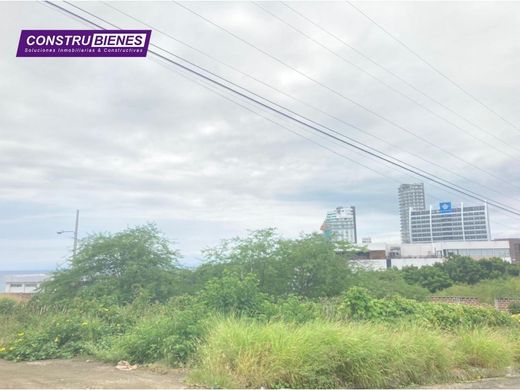 Land in Manta, Cantón Manta