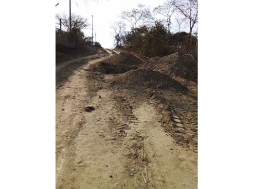 Land in Montecristi, Cantón Montecristi