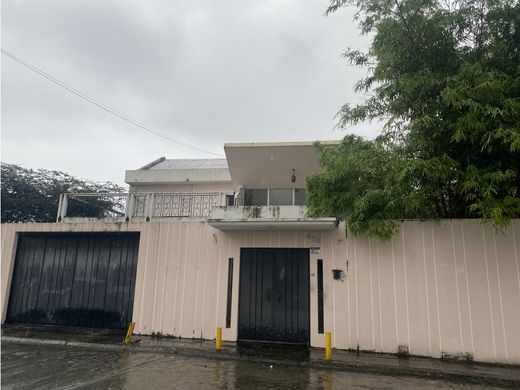 Casa de lujo en Guayaquil, Cantón Guayaquil