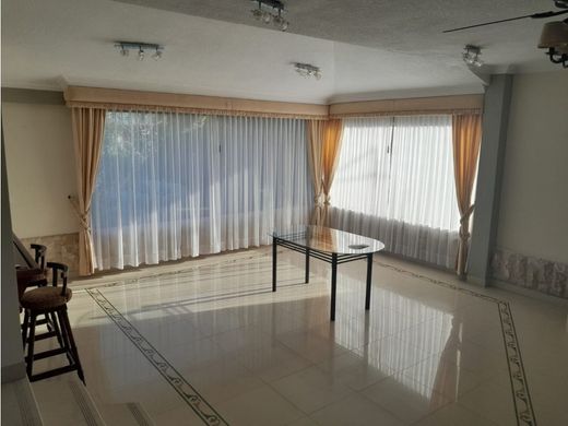 ‏בתי יוקרה ב  קיטו, Cantón Quito