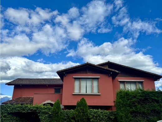 Luxe woning in Cumbayá, Cantón Quito
