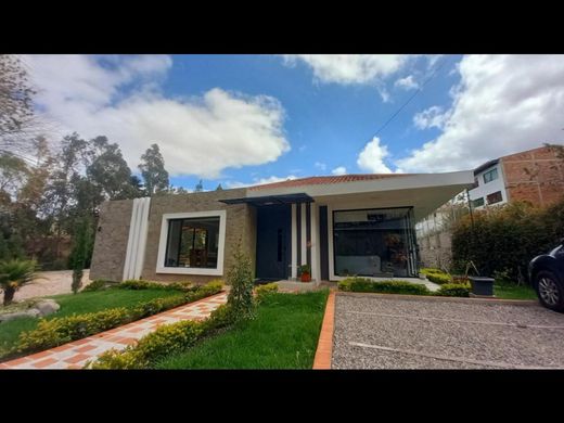 Casa di lusso a Cuenca, Cantón Cuenca