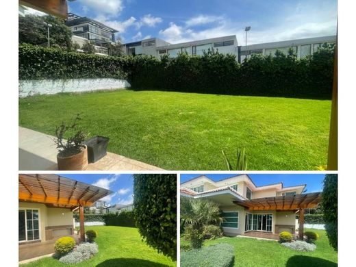 Casa di lusso a Cumbayá, Cantón Quito