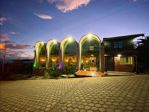 Hotel w Quilanga, Provincia de Loja