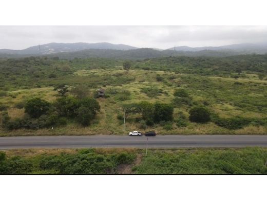 Land in Montecristi, Cantón Montecristi