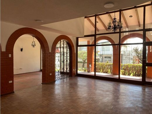 Casa de luxo - Quito, Cantón Quito