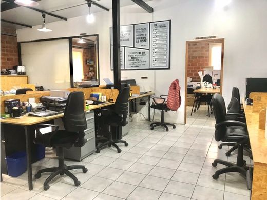 ‏משרד ב  קיטו, Cantón Quito