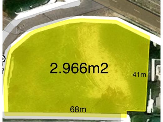 Grundstück in Cumbayá, Cantón Quito