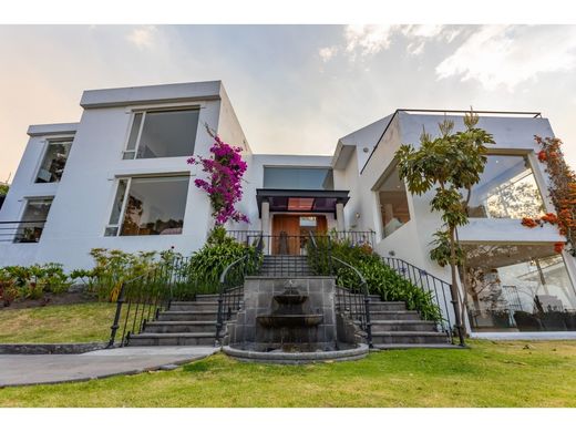 Luxus-Haus in Quito, Cantón Quito