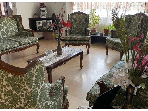 Luxe woning in Quito, Cantón Quito
