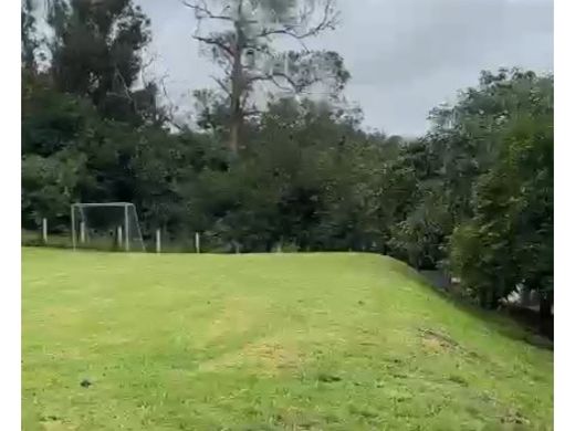 Grundstück in Quito, Cantón Quito