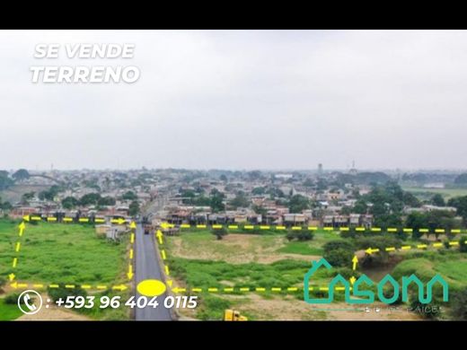 Grond in Babahoyo, Cantón Babahoyo