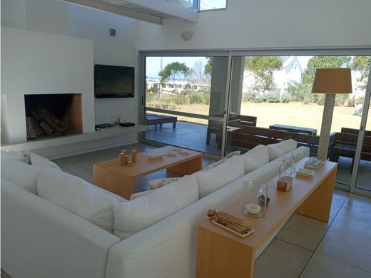 Ρουστίκ ή αγροικία σε Barra de Maldonado, San Carlos