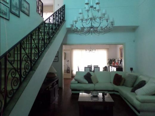Casa di lusso a Montevideo, Municipio B